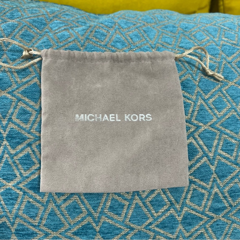 Michael Kors‎ Suede Drawstring bag baggie Jewelry case pouch coin purse grey MK